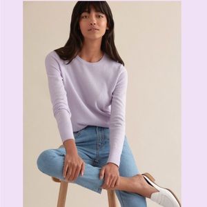 Light purple Everlane cashmere sweater
